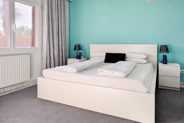 3 bedroom Villa for sale in Cala Ratjada, Capdepera with pool - € 1,230,000 (Ref: 9471583)