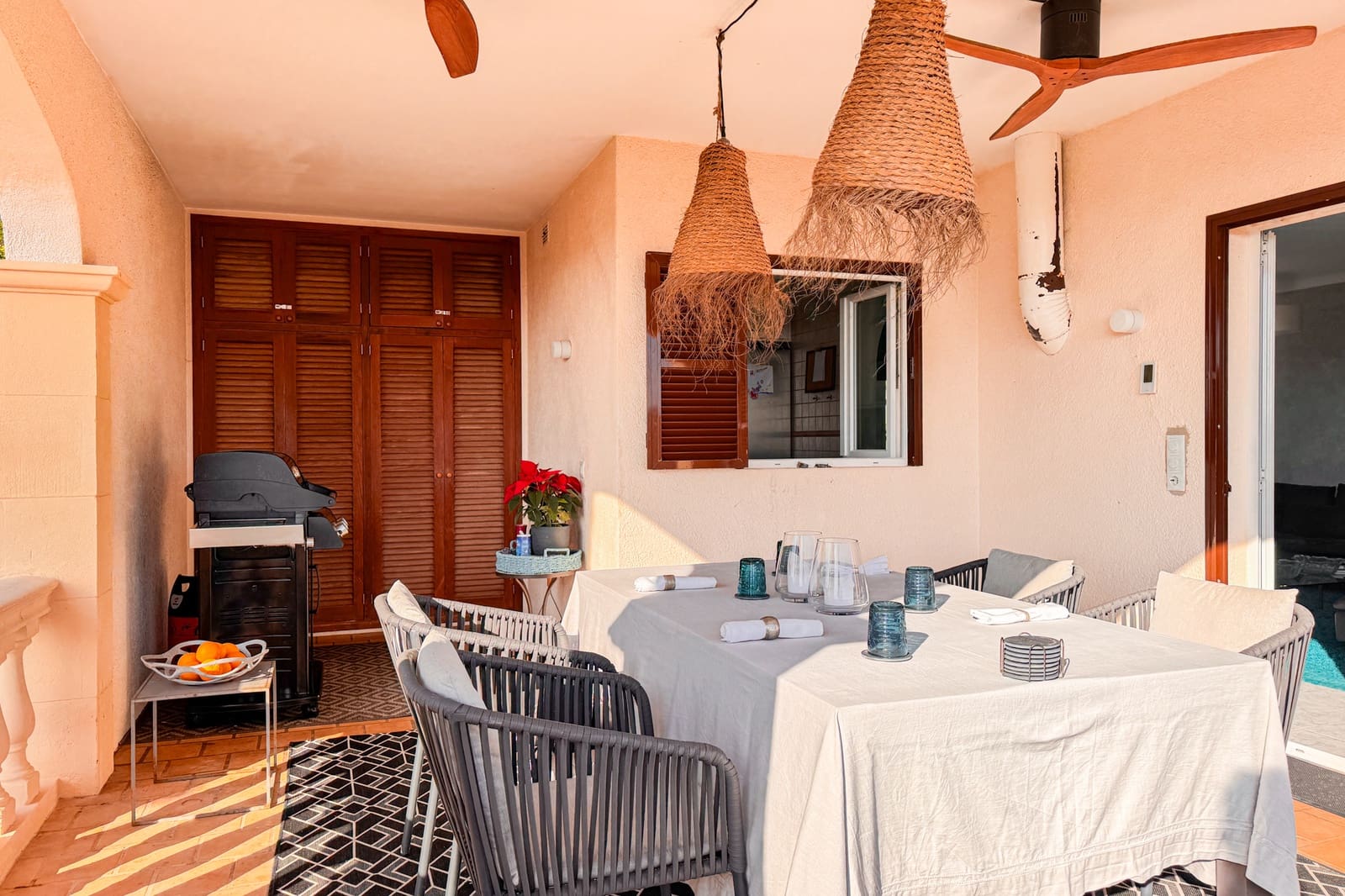 3 bedroom Villa for sale in Cala Ratjada with pool - € 1,230,000 (Ref: 9471583)