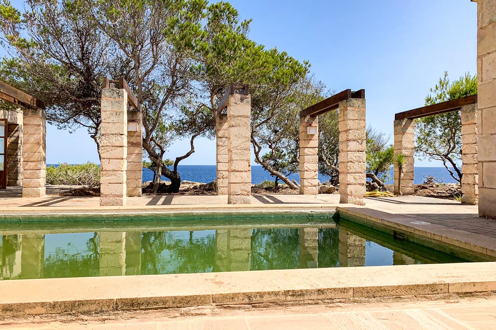 4 bedroom Villa for sale in Porto Petro with pool - € 6,500,000 (Ref: 9542509)