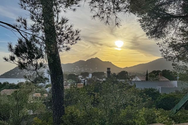 Ubebygd land til salgs i Canyamel, Capdepera - € 395 000 (Ref: 9570197)