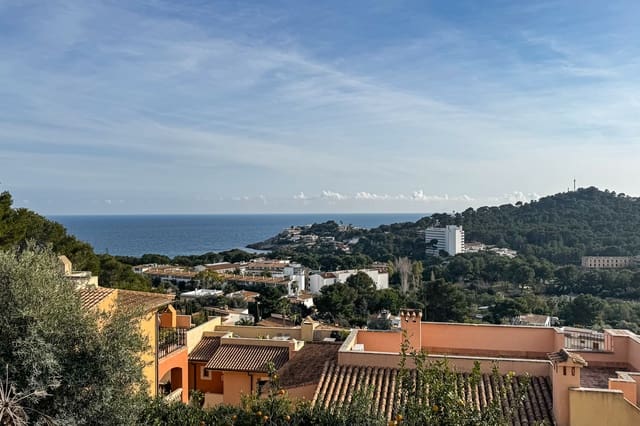 2 bedroom Apartment for rent in Font de Sa Cala / Font de La Cala, Capdepera - € 1,400 (Ref: 9571608)