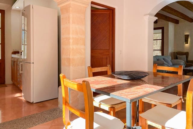 4 chambre Finca/Maison de Campagne à vendre à Artà avec piscine - 1 720 000 € (Ref: 9581252)