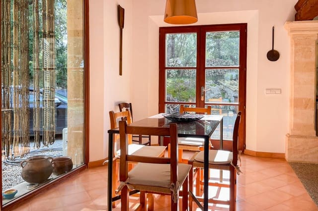 4 chambre Finca/Maison de Campagne à vendre à Artà avec piscine - 1 720 000 € (Ref: 9581252)