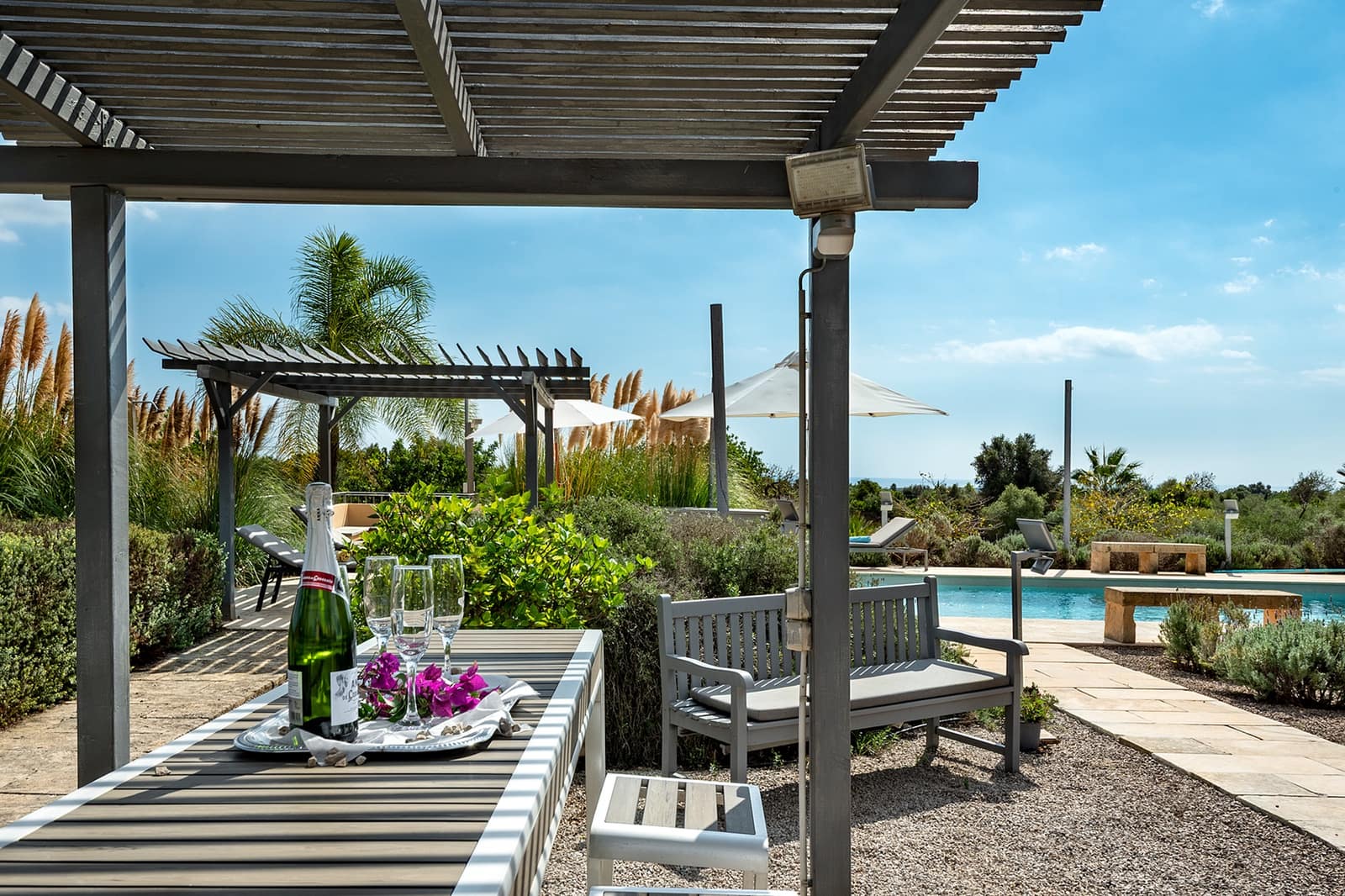 6 soveværelse Finca/Landehus til salg i Portocolom med swimmingpool - € 4.150.000 (Ref: 9708131)