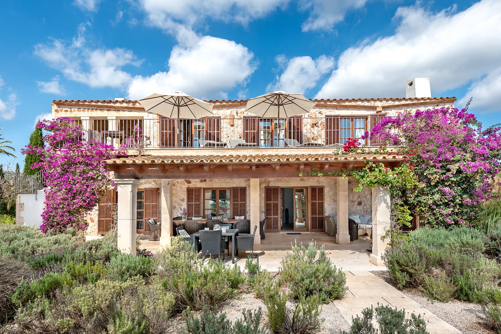 6 soveværelse Finca/Landehus til salg i Portocolom med swimmingpool - € 4.150.000 (Ref: 9708131)