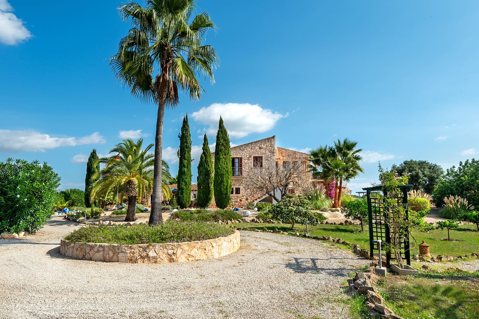 6 soveværelse Finca/Landehus til salg i Portocolom med swimmingpool - € 4.150.000 (Ref: 9708131)