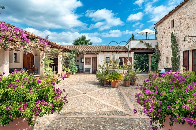 6 soveværelse Finca/Landehus til salg i Portocolom, Felanitx med swimmingpool - € 4.150.000 (Ref: 9708131)