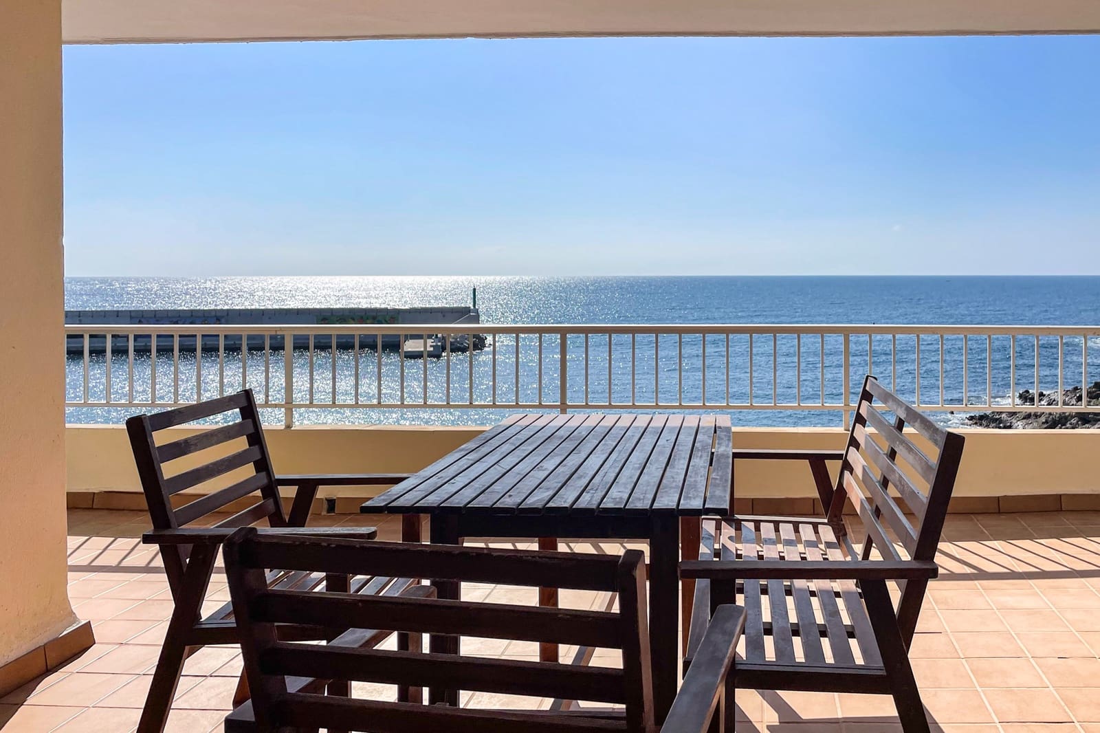 3 bedroom Apartment for rent in Cala Ratjada - € 2,500 (Ref: 9714085)