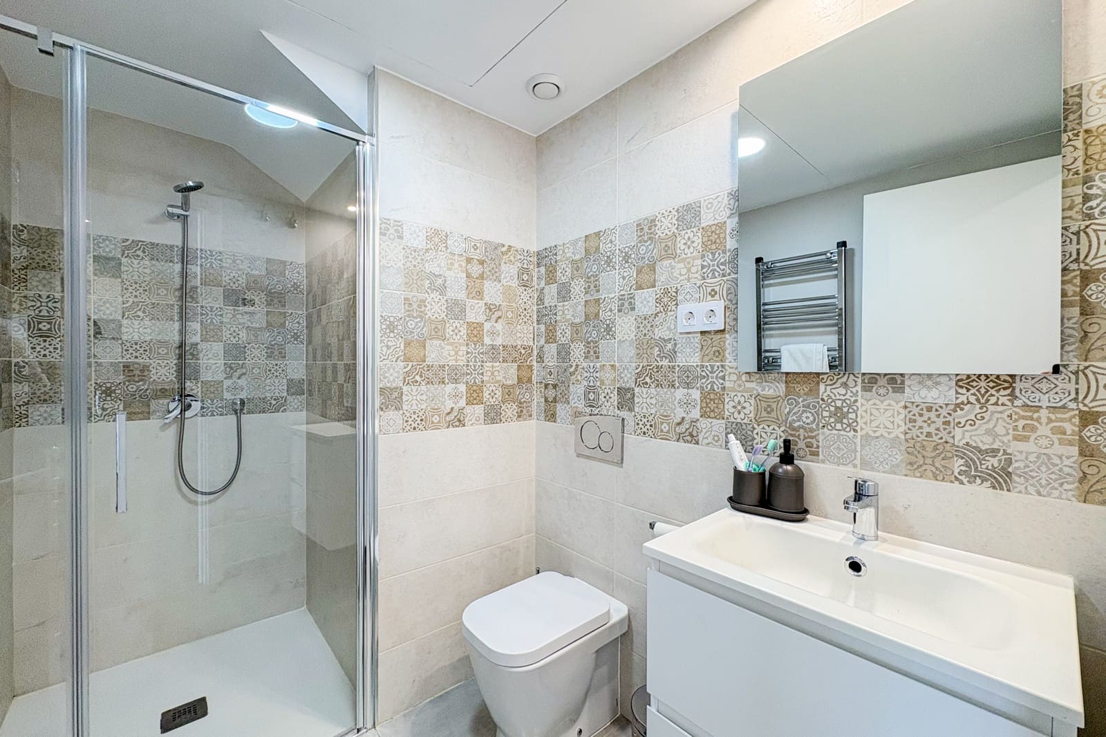 2 makuuhuone Huoneisto myytävänä paikassa Font de Sa Cala / Font de La Cala mukana uima-altaan - 765 000 € (Ref: 9729452)