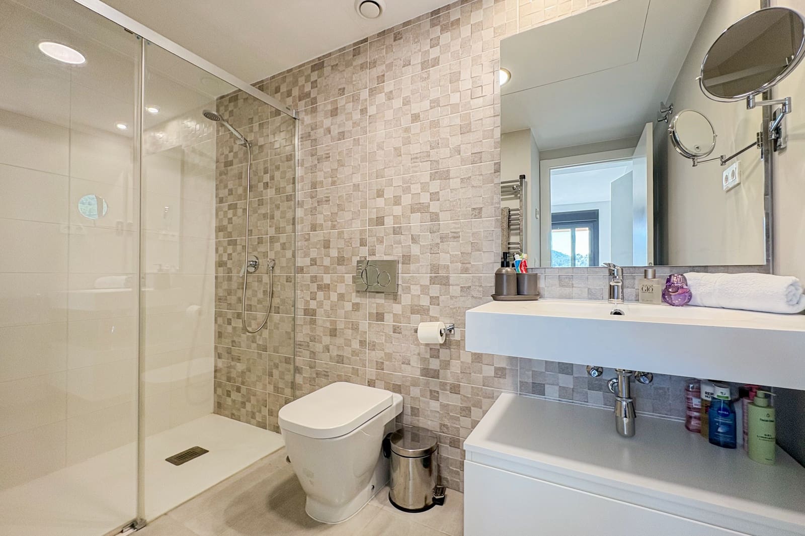 2 makuuhuone Huoneisto myytävänä paikassa Font de Sa Cala / Font de La Cala mukana uima-altaan - 765 000 € (Ref: 9729452)