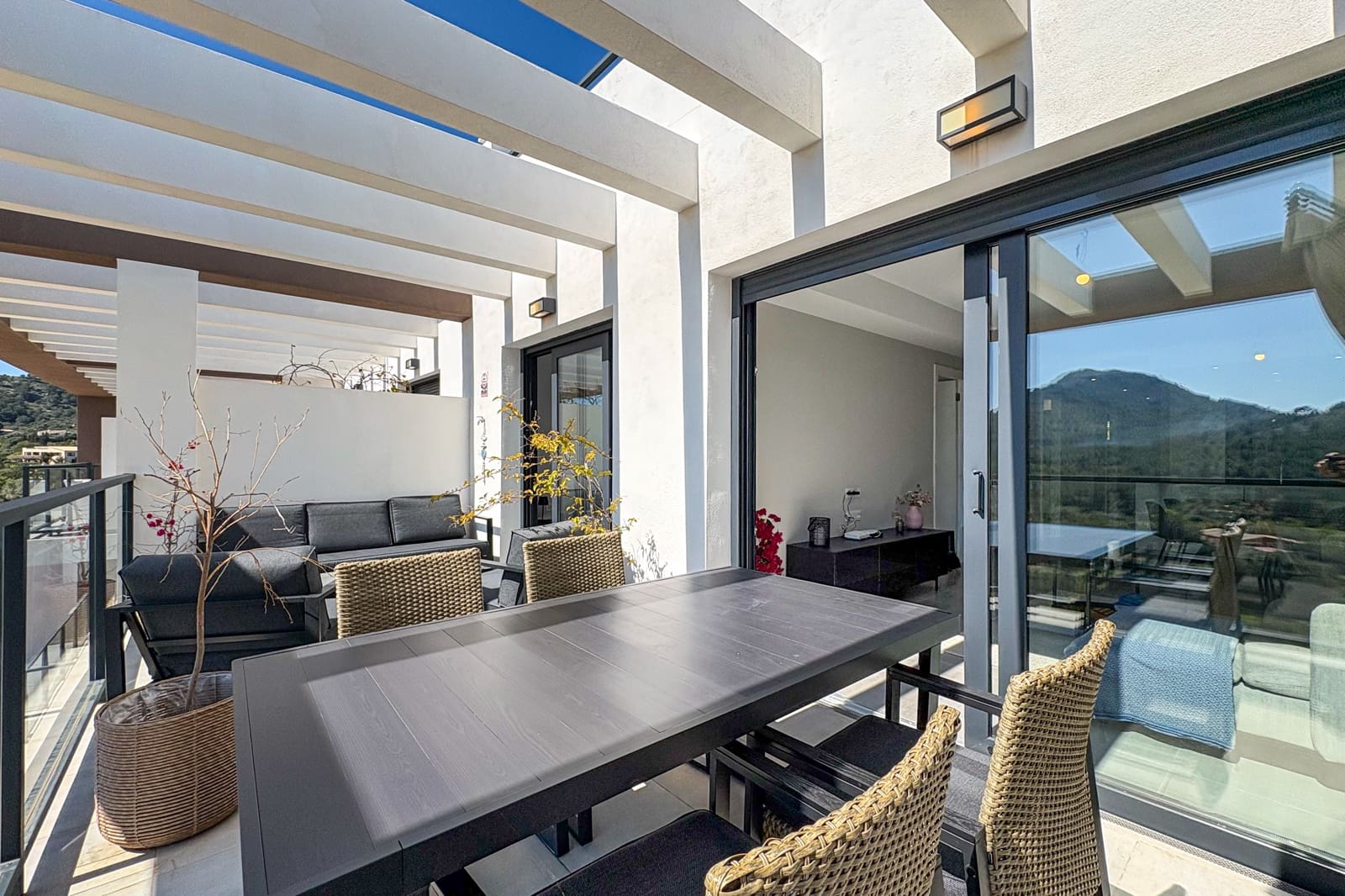 2 makuuhuone Huoneisto myytävänä paikassa Font de Sa Cala / Font de La Cala mukana uima-altaan - 765 000 € (Ref: 9729452)