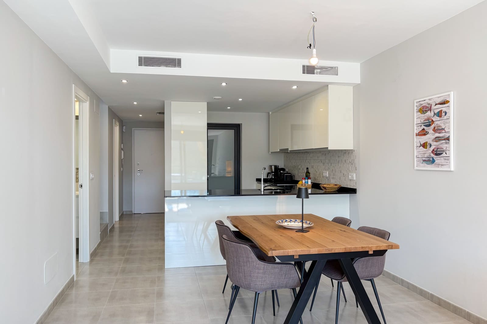 2 makuuhuone Huoneisto myytävänä paikassa Font de Sa Cala / Font de La Cala mukana uima-altaan - 765 000 € (Ref: 9729452)