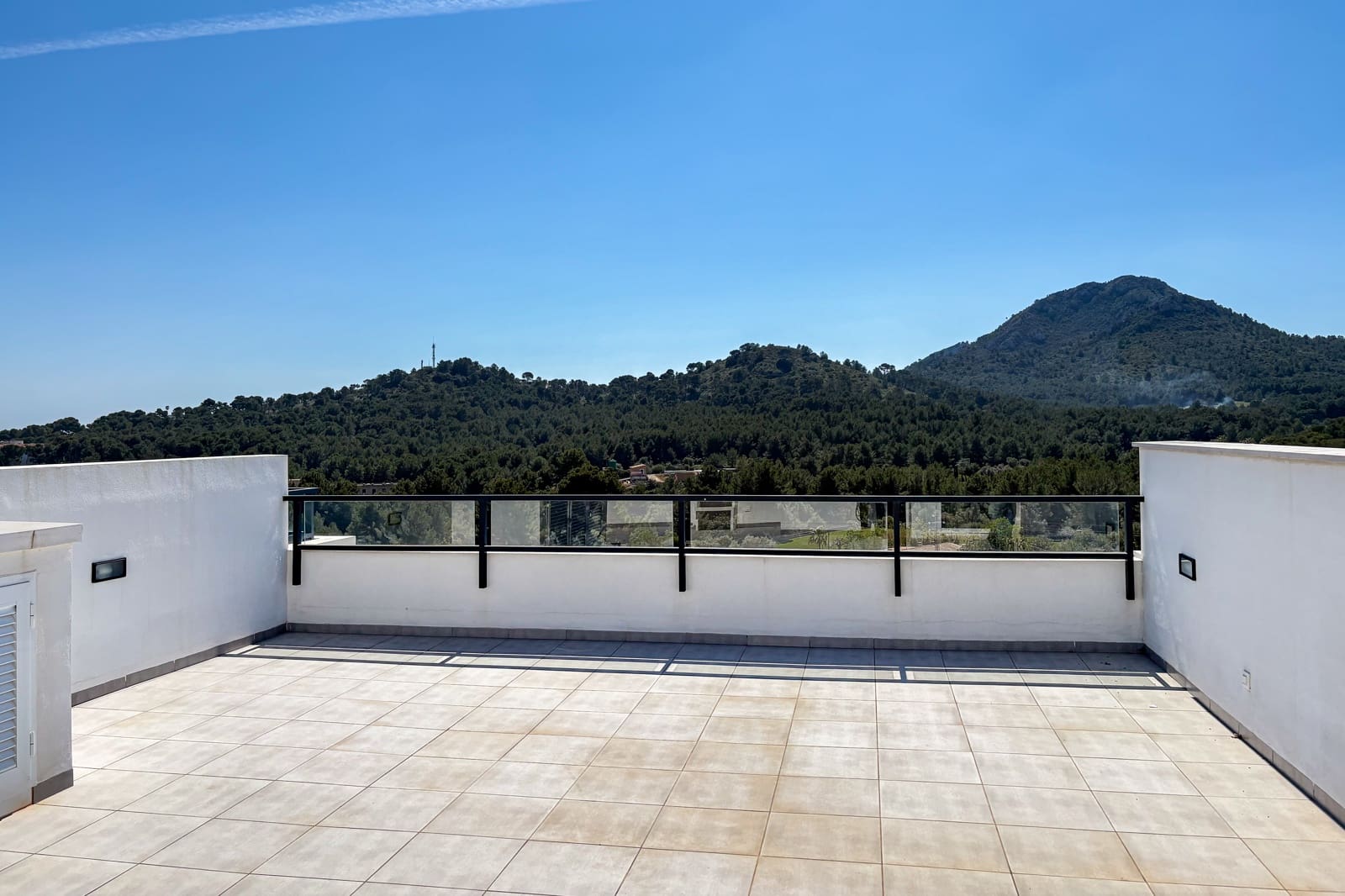 2 makuuhuone Huoneisto myytävänä paikassa Font de Sa Cala / Font de La Cala mukana uima-altaan - 765 000 € (Ref: 9729452)