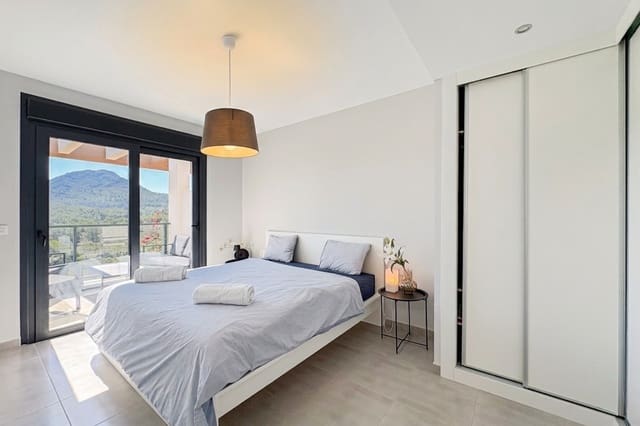 2 makuuhuone Huoneisto myytävänä paikassa Font de Sa Cala / Font de La Cala, Capdepera mukana uima-altaan - 625 000 € (Ref: 9729452)