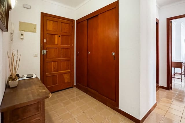 2 bedroom Apartment for sale in Cala Ratjada, Capdepera - € 370,000 (Ref: 9734016)