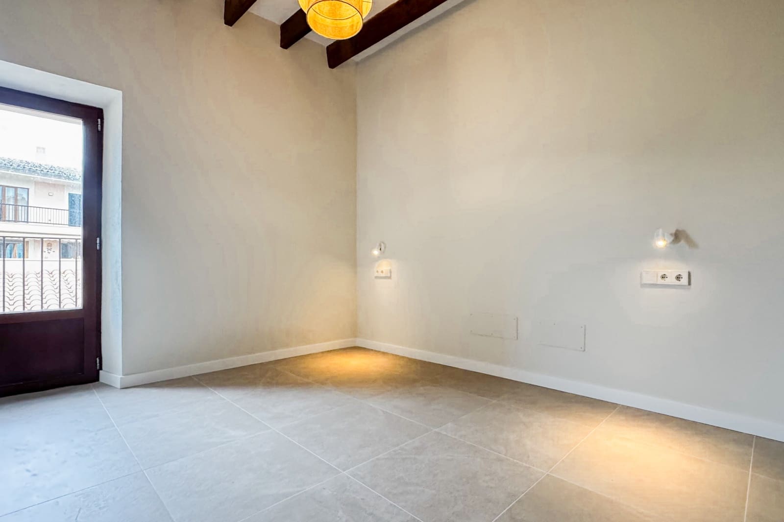 3 bedroom Townhouse for sale in Capdepera with pool - € 850,000 (Ref: 9737288)