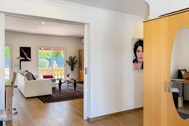 4 sovrum Finca/Hus på landet till salu i Llucmajor med pool garage - 1 100 000 € (Ref: 9805430)