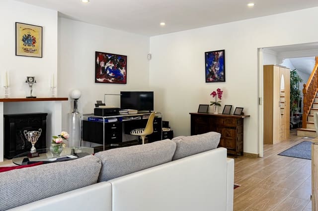 4 sovrum Finca/Hus på landet till salu i Llucmajor med pool garage - 1 100 000 € (Ref: 9805430)