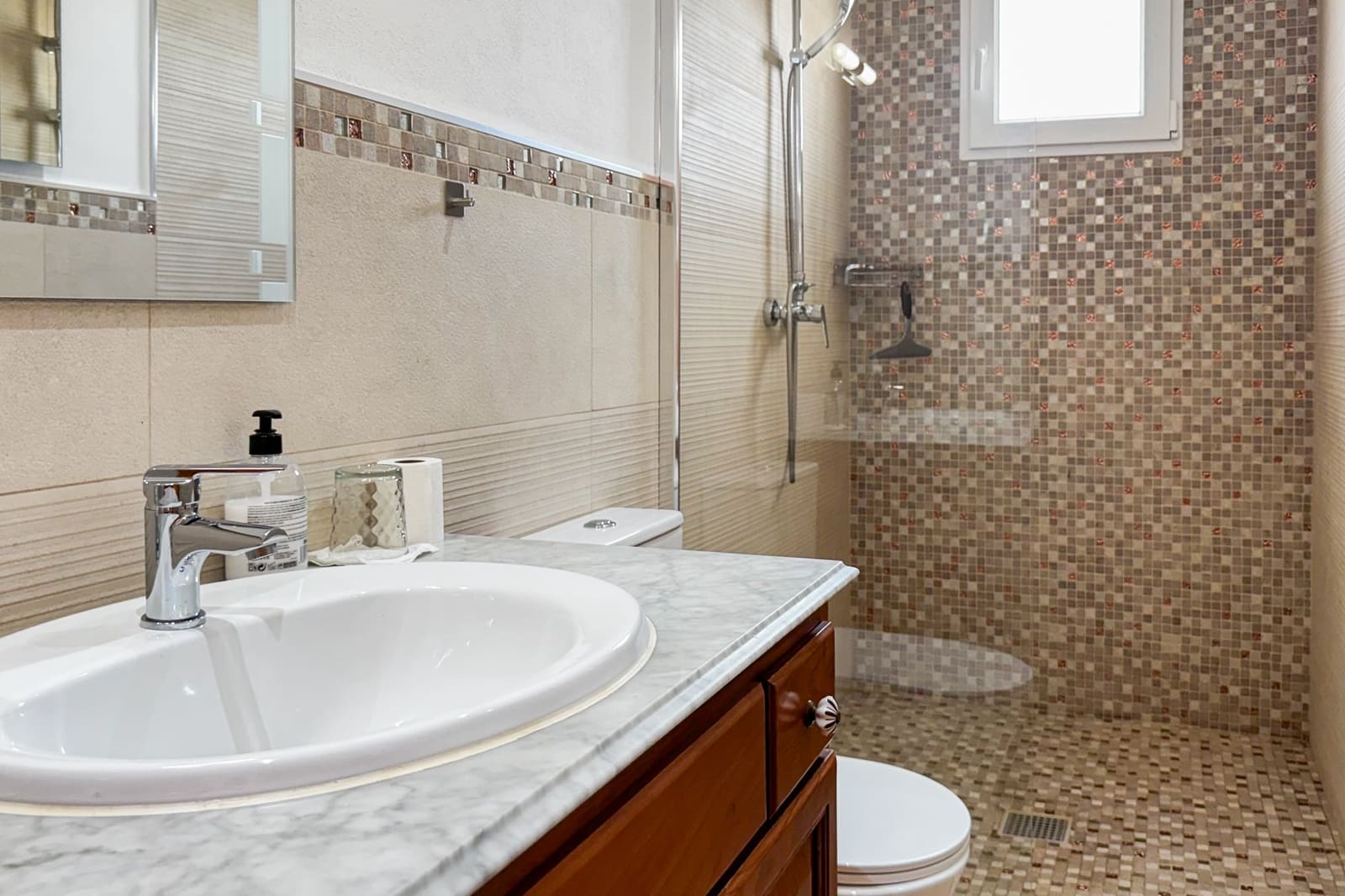 4 sovrum Finca/Hus på landet till salu i Llucmajor med pool garage - 1 100 000 € (Ref: 9805430)