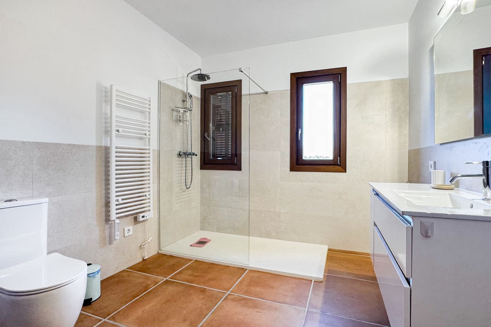 Finca/Casa Rural de 5 habitaciones en Colonia de Sant Pere / Colonia de San Pedro en alquiler con garaje - 3.500 € (Ref: 9808573)