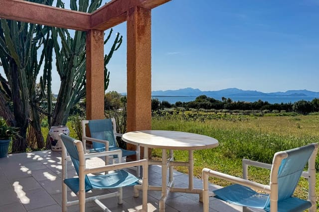 Finca/Casa Rural de 5 habitaciones en Colonia de Sant Pere / Colonia de San Pedro, Artà en alquiler con garaje - 3.500 € (Ref: 9808573)