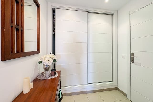 3 soveværelse Lejlighed til salg i Cala Ratjada, Capdepera med swimmingpool garage - € 649.000 (Ref: 9824212)