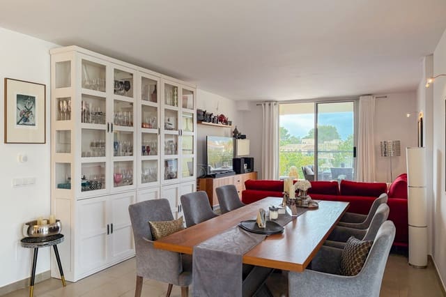 3 soveværelse Lejlighed til salg i Cala Ratjada, Capdepera med swimmingpool garage - € 649.000 (Ref: 9824212)