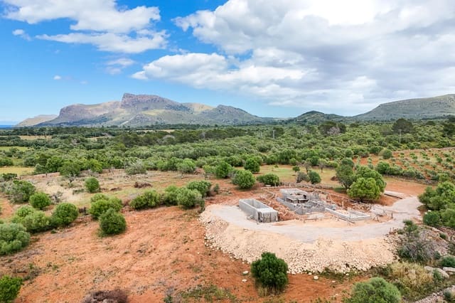 4 chambre Finca/Maison de Campagne à vendre à Artà avec piscine - 1 750 000 € (Ref: 9858872)