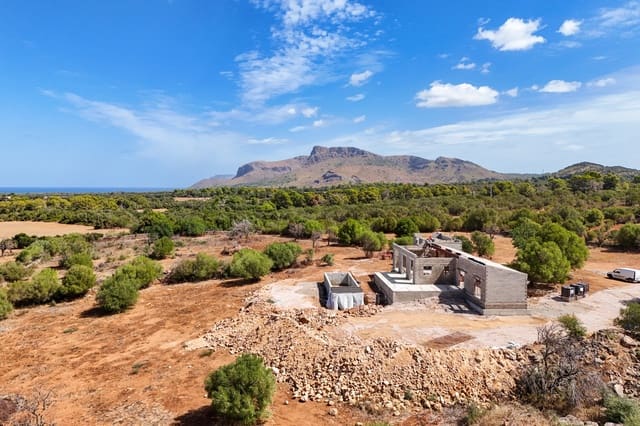 4 slaapkamer Finca/Landhuis te koop in Artà met zwembad - € 1.850.000 (Ref: 9858872)