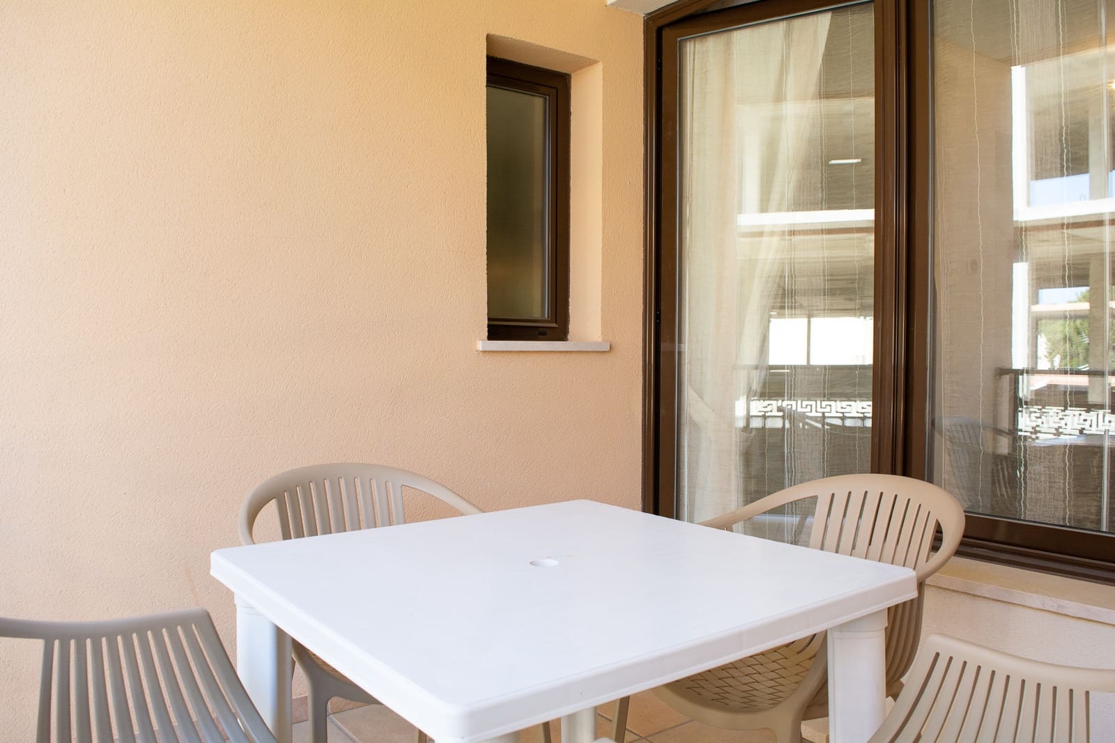 Appartement de 2 chambres à louer à Cala Ratjada avec garage - 1 500 € (Ref: 9891221)