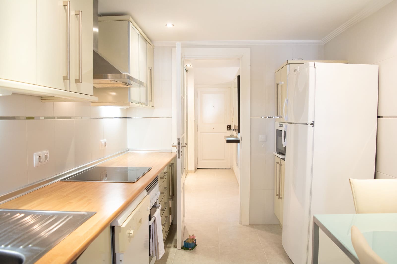 Appartement de 2 chambres à louer à Cala Ratjada avec garage - 1 500 € (Ref: 9891221)
