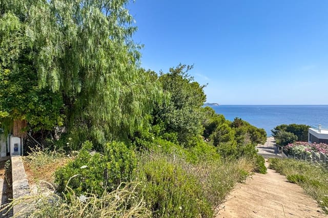 Ubebygd land til salgs i Capdepera - € 1 200 000 (Ref: 9891222)