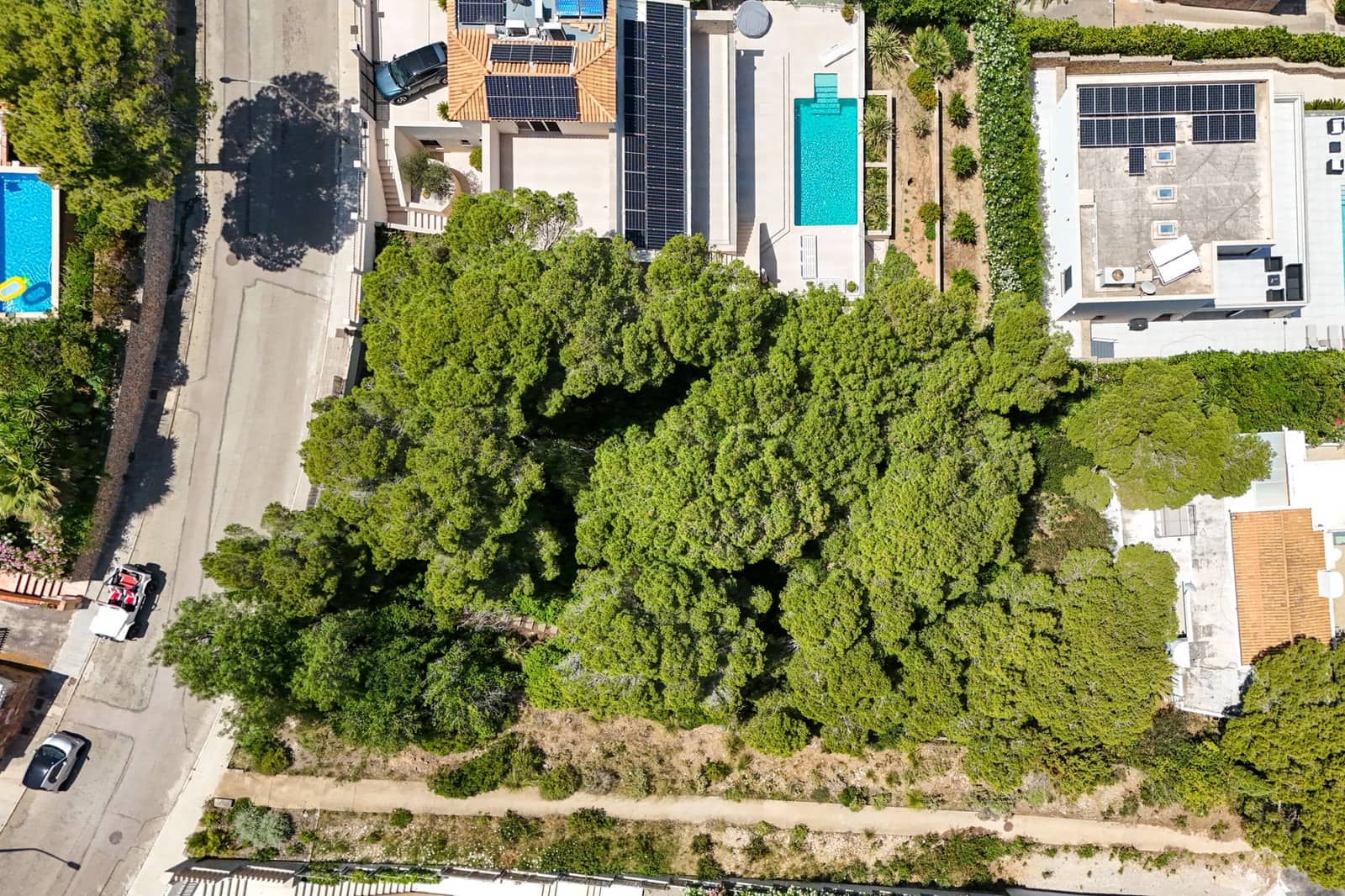 Ubebygd land til salgs i Capdepera - € 1 200 000 (Ref: 9891222)