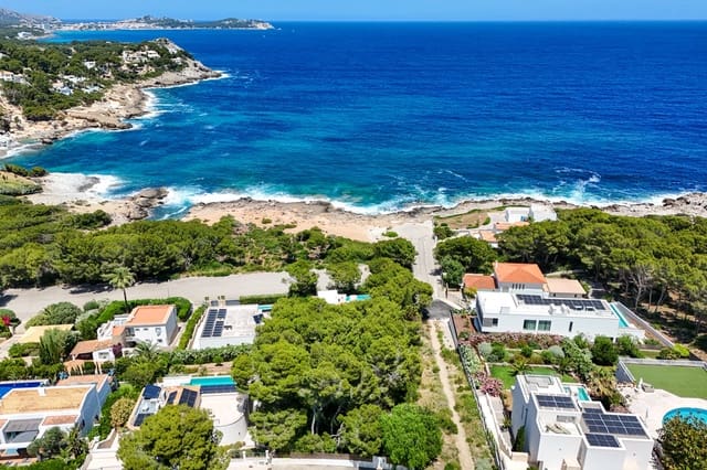 Ubebygd land til salgs i Capdepera - € 1 200 000 (Ref: 9891222)