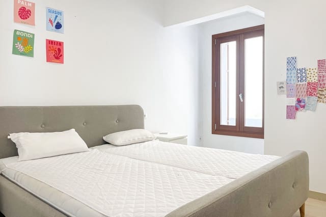 3 soverom Leilighet til leie i Son Servera - € 1 500 (Ref: 9892969)