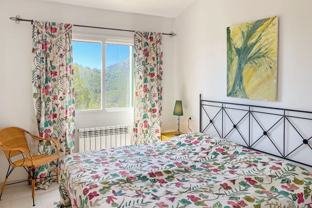 2 soverom Leilighet til salgs i Font de Sa Cala / Font de La Cala, Capdepera med svømmebasseng - € 400 000 (Ref: 9919001)