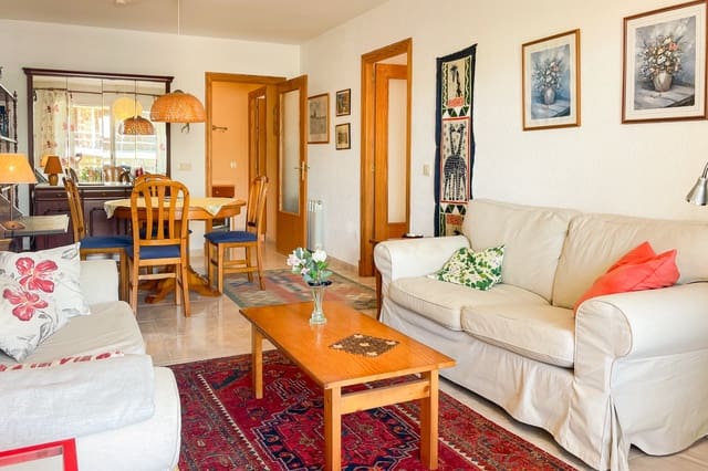 3 soveværelse Lejlighed til salg i Cala Ratjada, Capdepera med garage - € 350.000 (Ref: 9922880)