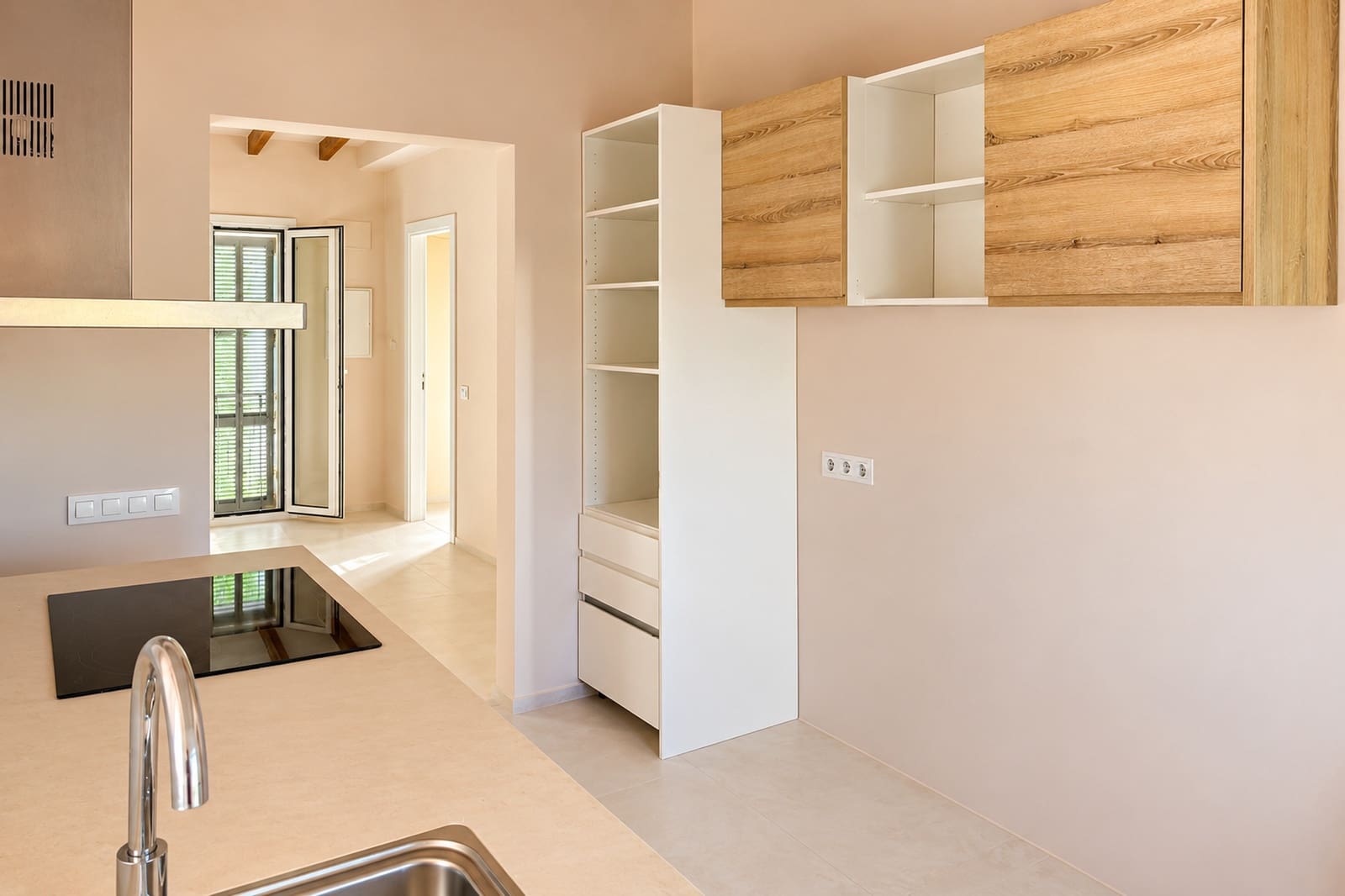 Appartement de 2 chambres à louer à Capdepera - 1 800 € (Ref: 9975834)
