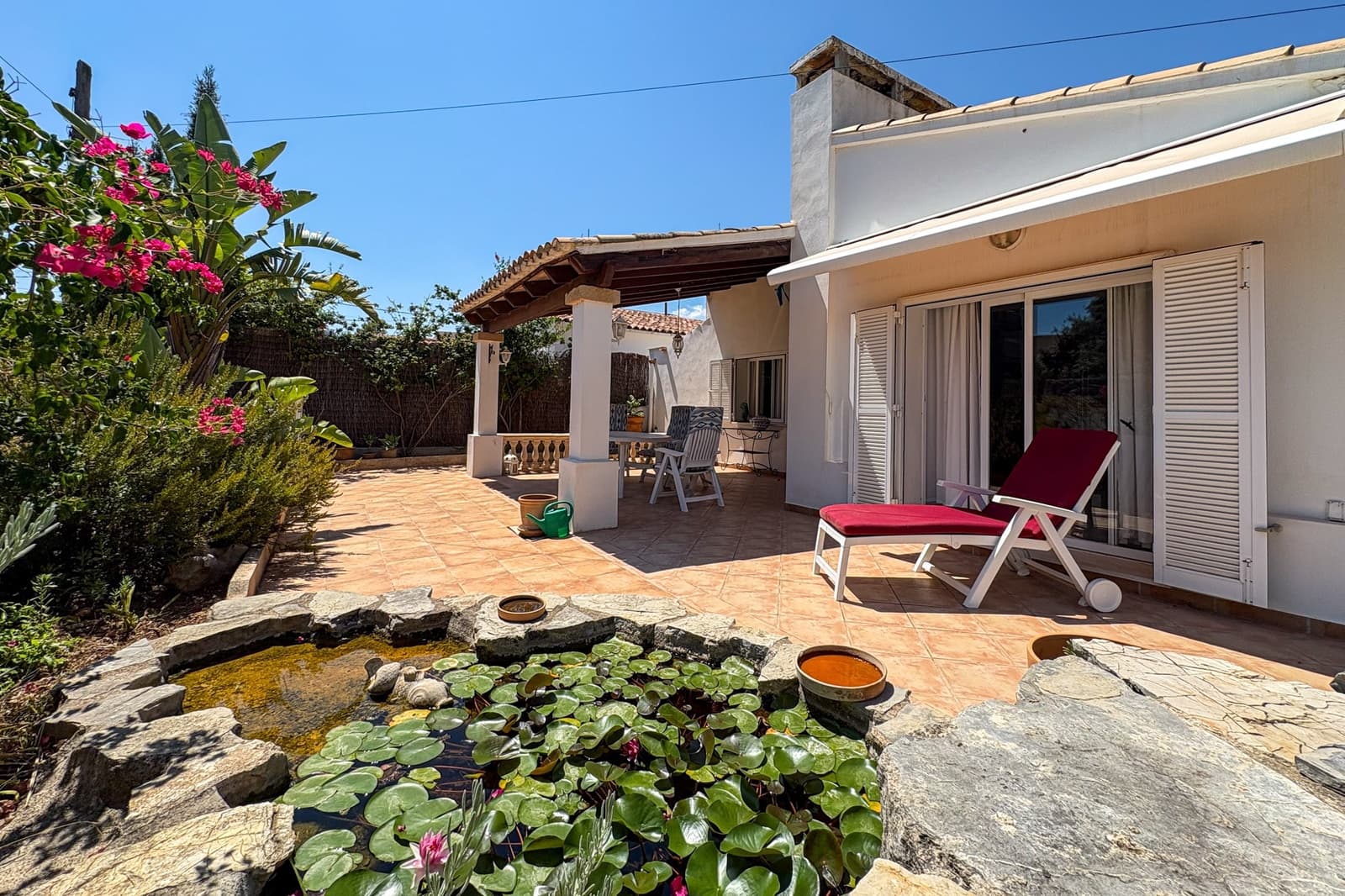 3 bedroom Villa for sale in Canyamel with garage - € 625,000 (Ref: 9997790)