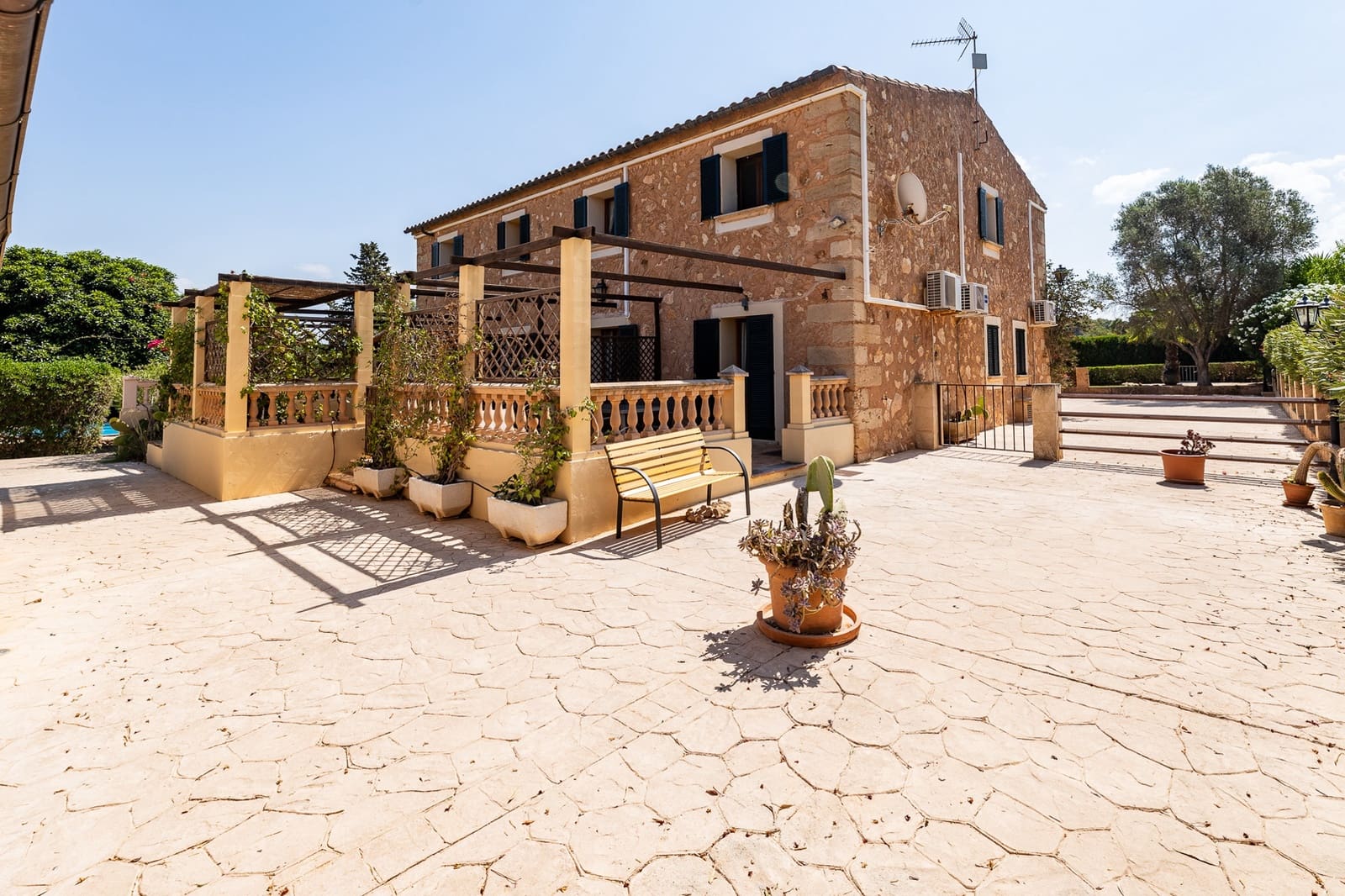 6 Zimmer Finca/Landgut zu verkaufen in L'Aranjassa / S'Aranjassa mit Pool Garage - 2.290.000 € (Ref: 9999404)