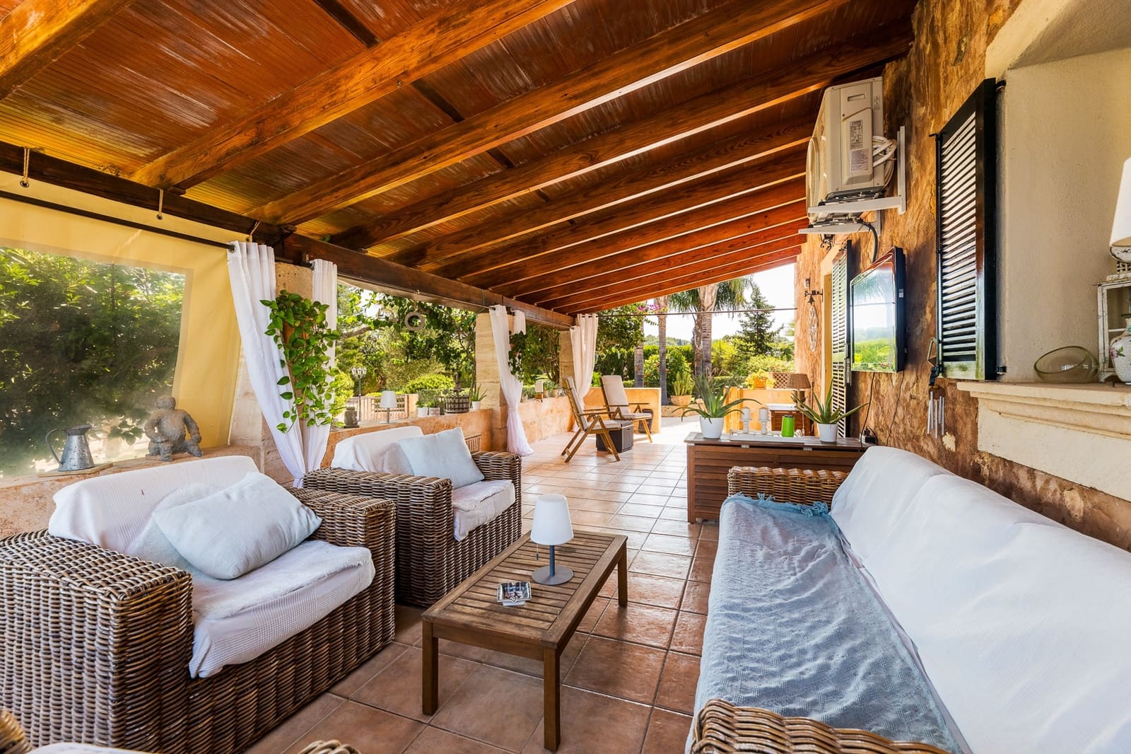 6 Zimmer Finca/Landgut zu verkaufen in L'Aranjassa / S'Aranjassa mit Pool Garage - 2.290.000 € (Ref: 9999404)