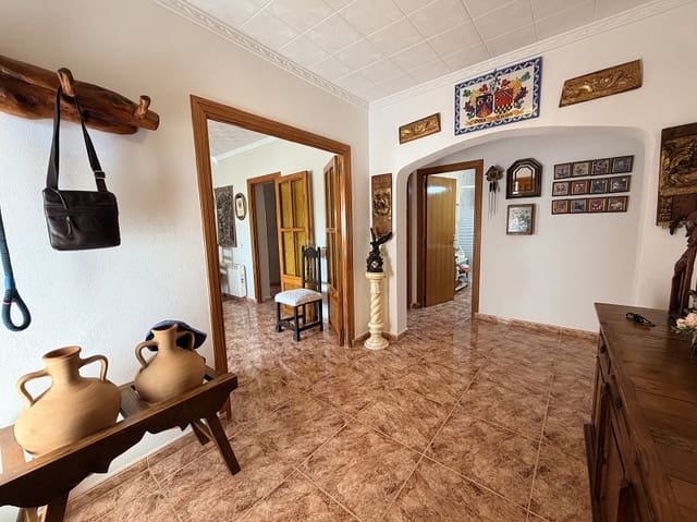 4 sovrum Finca/Hus på landet till salu i Llucmajor med garage - 895 000 € (Ref: 10009613)