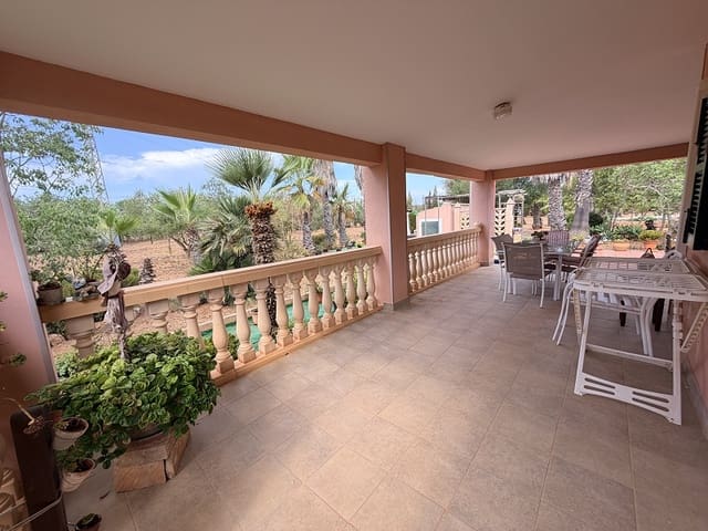4 sovrum Finca/Hus på landet till salu i Llucmajor med garage - 895 000 € (Ref: 10009613)