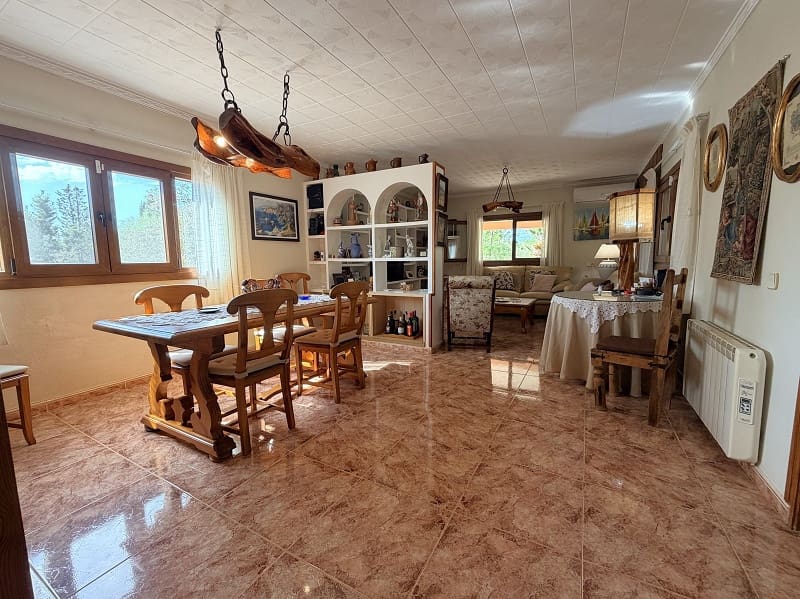 4 sovrum Finca/Hus på landet till salu i Llucmajor med garage - 895 000 € (Ref: 10009613)