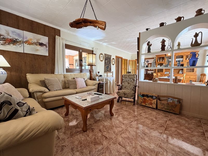 4 sovrum Finca/Hus på landet till salu i Llucmajor med garage - 895 000 € (Ref: 10009613)
