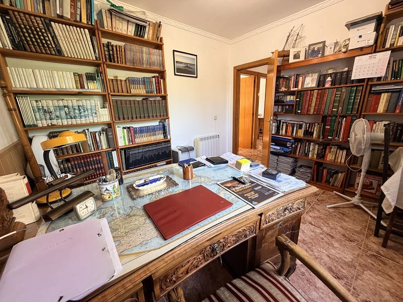 4 sovrum Finca/Hus på landet till salu i Llucmajor med garage - 895 000 € (Ref: 10009613)
