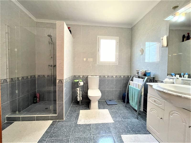 3 sypialnia Willa na sprzedaż w Llucmajor z basenem garażem - 1 450 000 € (Ref: 7260503)