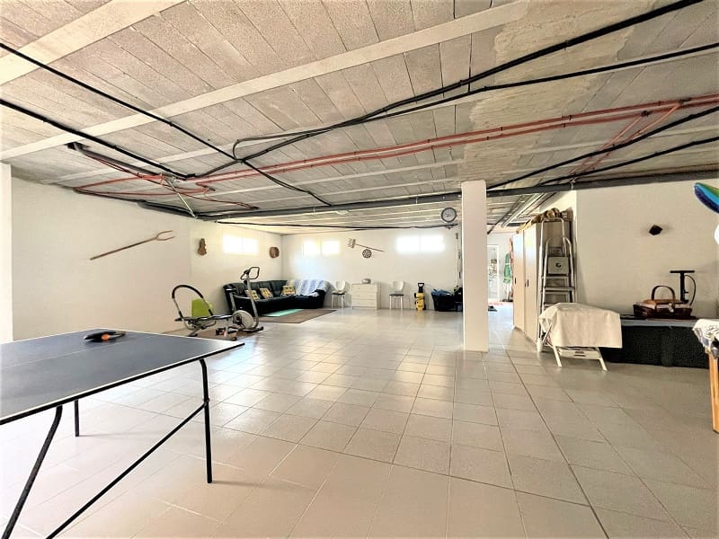 3 sypialnia Willa na sprzedaż w Llucmajor z basenem garażem - 1 450 000 € (Ref: 7260503)