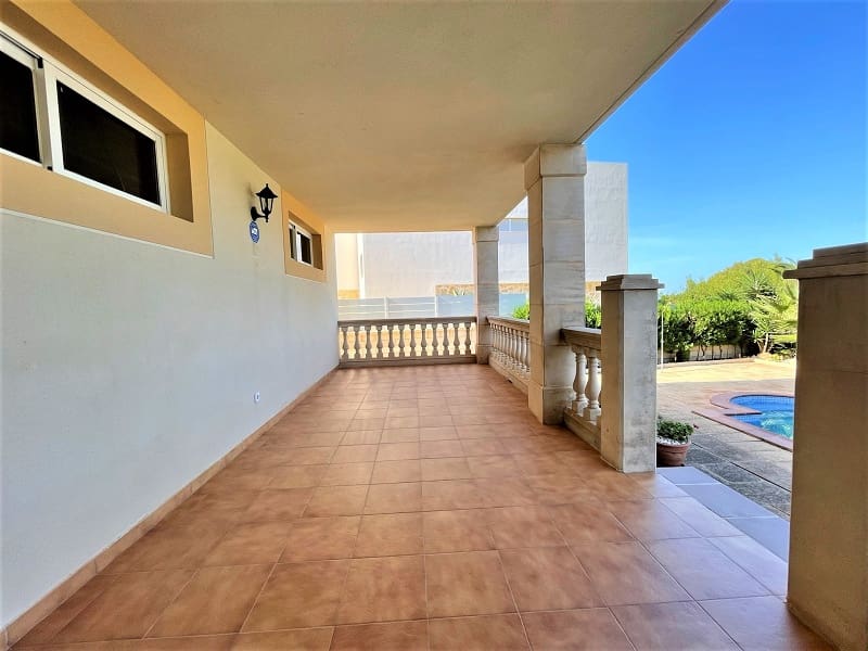 3 sypialnia Willa na sprzedaż w Llucmajor z basenem garażem - 1 450 000 € (Ref: 7260503)