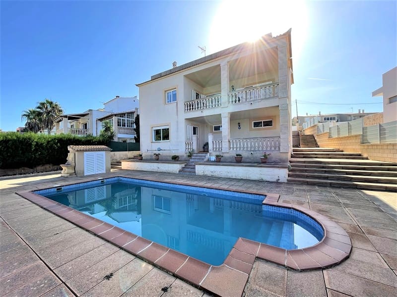 3 sypialnia Willa na sprzedaż w Llucmajor z basenem garażem - 1 450 000 € (Ref: 7260503)